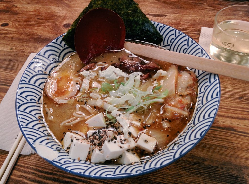 estemdevacances's tweet photo. Eating Ramen noodles at @KokuKitchen!!! #Barcelona #japanesefood #food #love #japan https://t.co/kTZB7pV5GE