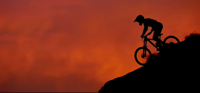 mtbpromag's tweet photo. Vincent Tupin y Kyle Jameson: año nuevo en Utah https://t.co/ac6DNAQive #MTB #VideoMTB https://t.co/rw7QOZmjqN