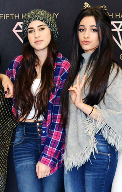 psycoticamente's tweet photo. Camren https://t.co/f2lSJnkgQm