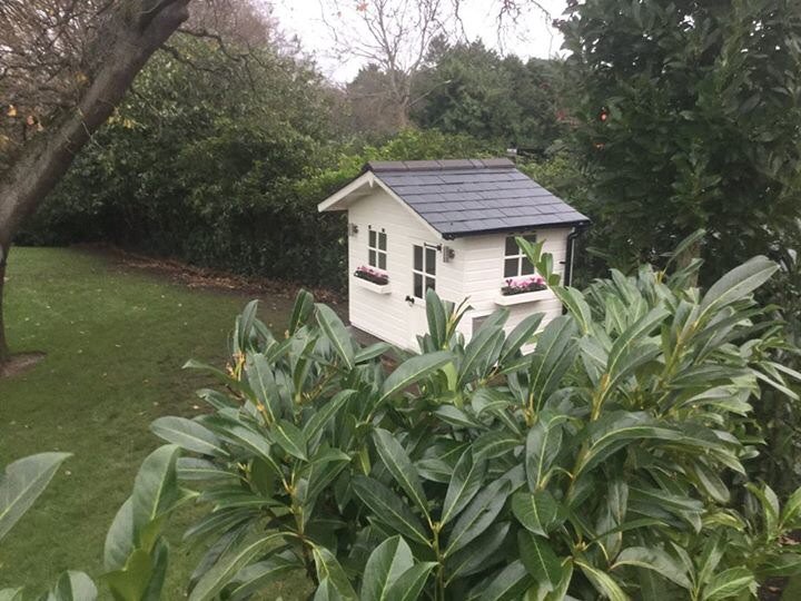 TheDogCottageCo's tweet photo. New gorgeous heated #dogcottage installed at a house in #wentworth for 4 lucky #dogs https://t.co/pkp6AJ603B
