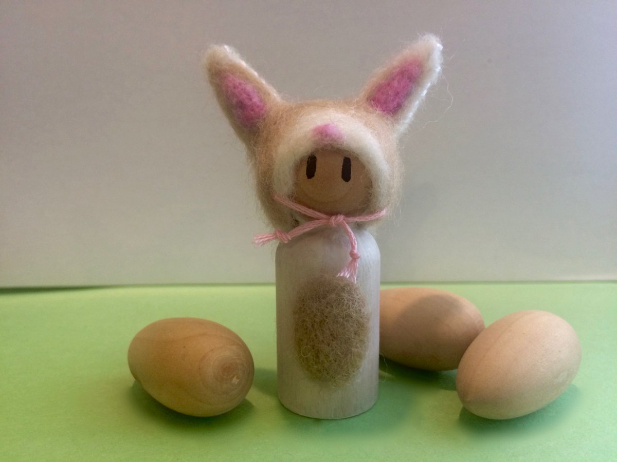 BeWitched23Shop's tweet photo. My 1st #pegdoll bunny!  Love how it it turned out.  #handmade #etsymntt https://t.co/OO33OLiFup