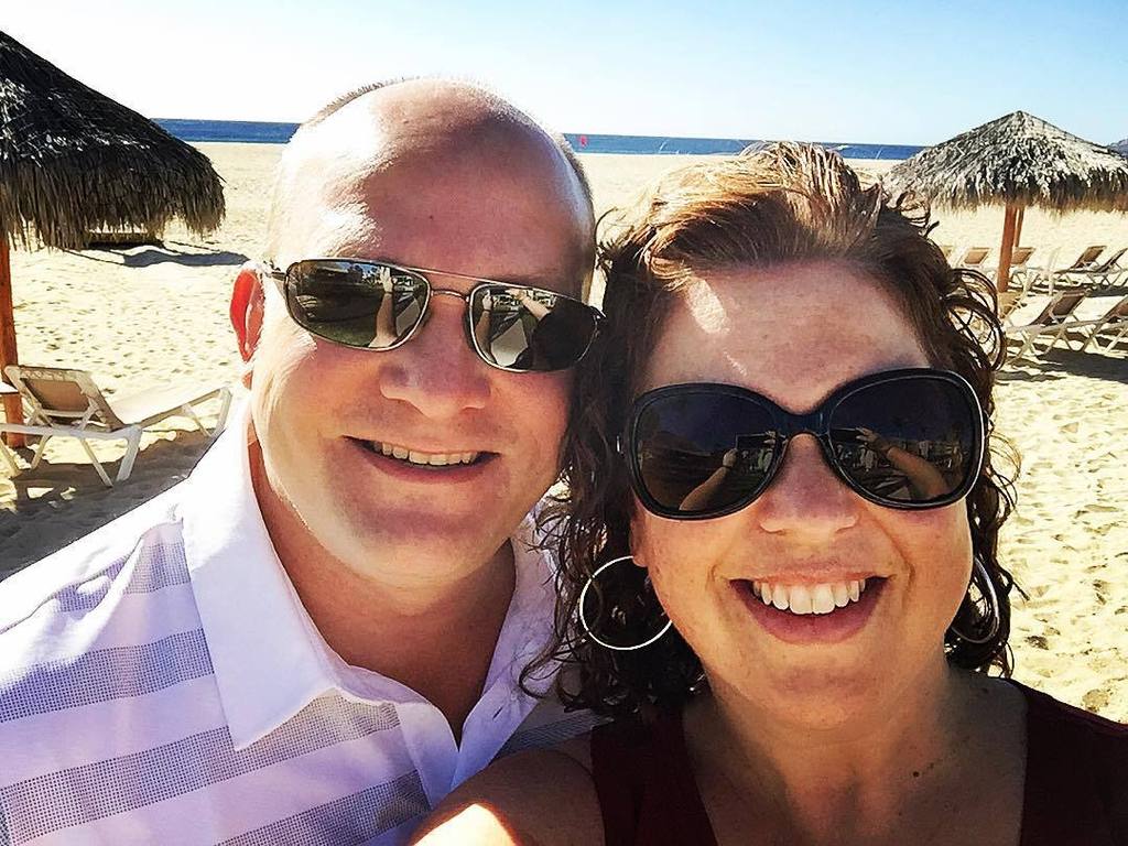 AACabobyBea's tweet photo. Sunday funday on the beach #babymoon #instantrelaxation #loscabos by collmulholland https://t.co/BxlwXQiqTb