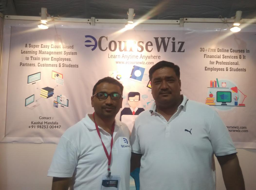dhaval__m's tweet photo. Thank you Brijesh Mandir to support #eCourseWiz at #VibrantSaurashtra 2016 at Rajkot. https://t.co/GrTPqRgXUT