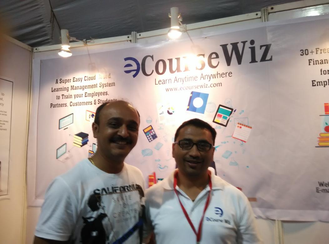 dhaval__m's tweet photo. Thank you Paragbhai Simejiya to support #eCourseWiz at #VibrantSaurashtra 2016 at Rajkot. https://t.co/v8Pq0LBu5f