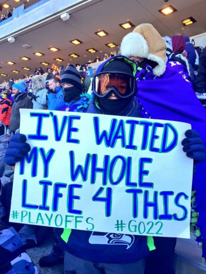 Kimmick86's tweet photo. @Fred22Jackson kid's sign is the best sign in all of everdom. Go Bills.
#BillsMafia https://t.co/am1obDNbLF