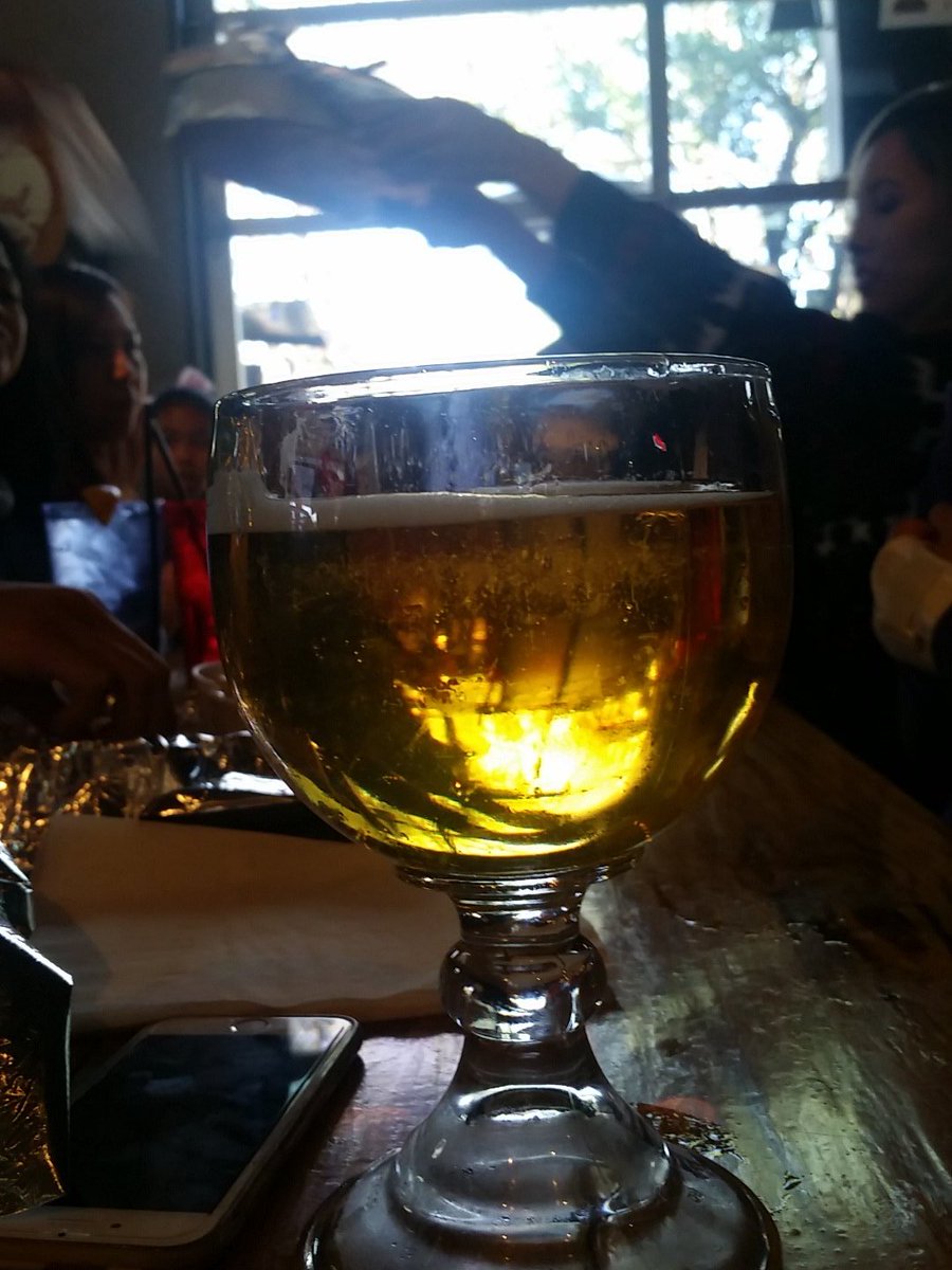 tdfoodrep's tweet photo. Brunch time w familia.    Cheers with apple cider https://t.co/JxeqOYd5QD