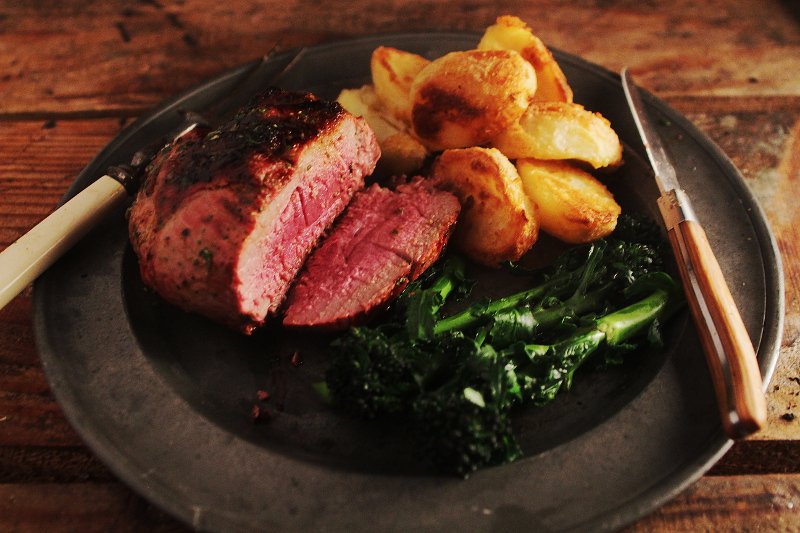 devonwoodsmoke's tweet image. Just cooked up some cracking @WelshLamb_PGI supremes, herby baste cooked over charcoal, recipe to follow, #LoveLamb