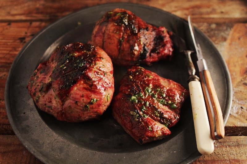 devonwoodsmoke's tweet image. Just cooked up some cracking @WelshLamb_PGI supremes, herby baste cooked over charcoal, recipe to follow, #LoveLamb