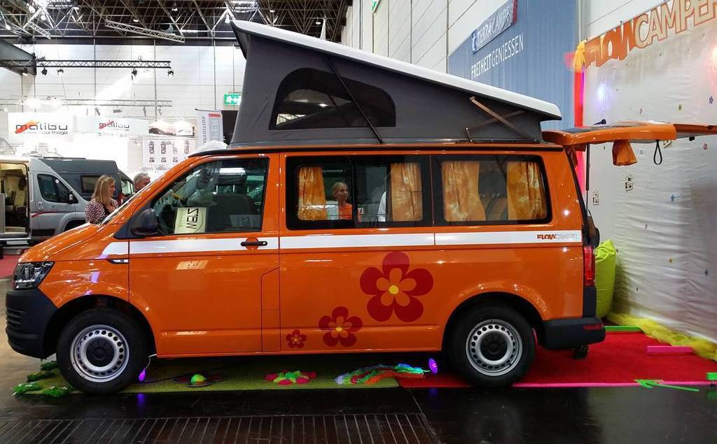 Insta_VWT's tweet photo. https://t.co/xfGhyrhlw9 - #Flowcamper #VW #VWT5 #VWT6 #orange #caravansalon #vwbus #vanli… https://t.co/rnqTBkmyUy https://t.co/2bnHcuKA6u