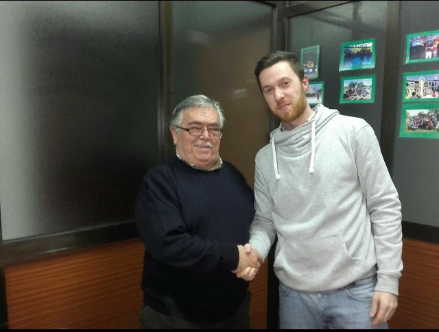 ASORPE's tweet photo. Desde la nueva junta directiva le queremos dar las gracias a Paco Martínez por sus 3 años como presidente de asorpe https://t.co/gFomSaqnLa