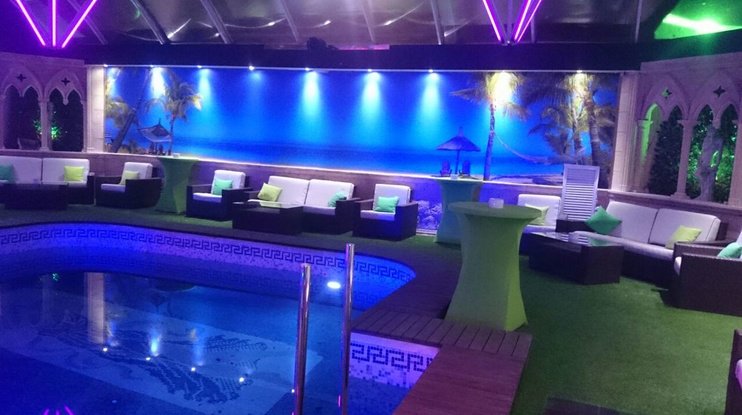 BrothelSpain's tweet photo. Club Changó (Albacete) https://t.co/WfZPruGt2U
https://t.co/q15q1wV7Pz
#puticlubs #showgirls #striptease #brothel https://t.co/7DywxlPb7E