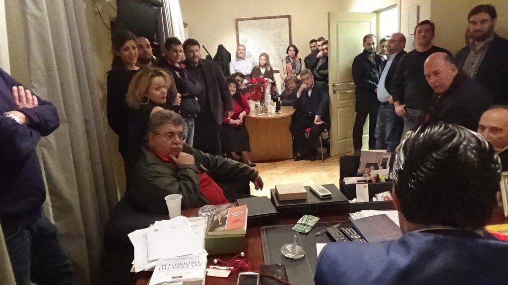 Σύνδεσμος ενσωματωμένης εικόνας