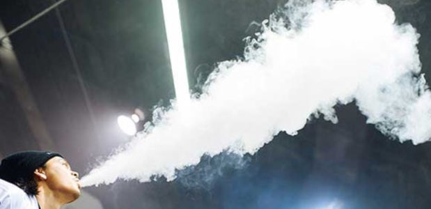 StopVaping's tweet photo. The douche bag starter pack. https://t.co/VKXkGGQNN6