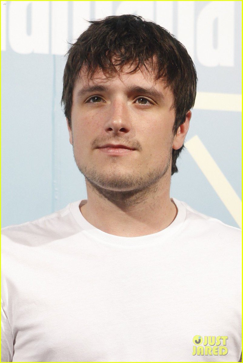 psycoticamente's tweet photo. Josh Hutcherson https://t.co/FJICh77QKR