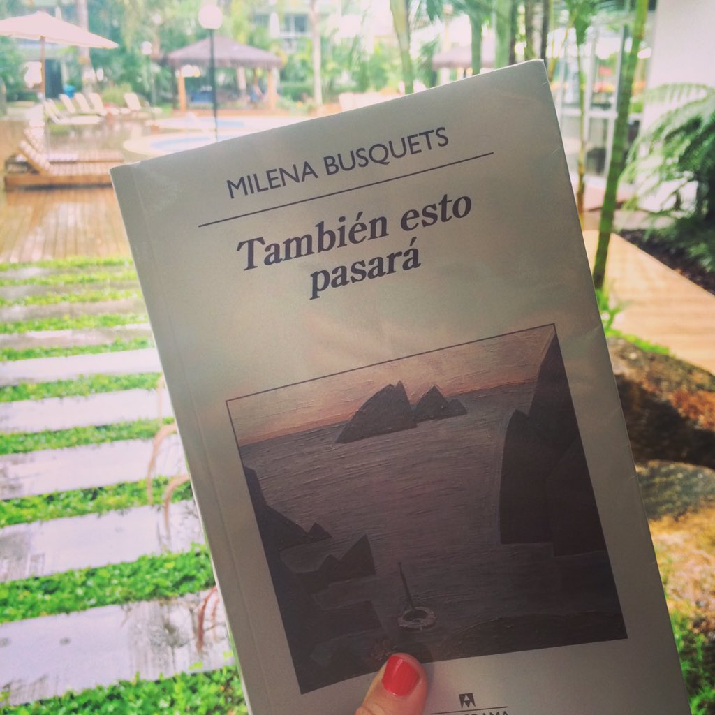eloisaibarrola's tweet photo. Disfrutadísimo y para releer... Genial! @MilenaBusquets #leer #vacaciones #playa #cuandoelproximo https://t.co/GrJQIXqi36