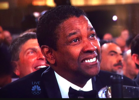 elitedailyshow's tweet photo. When someone introduces themselves to you, and you've met four times. #GoldenGlobes https://t.co/v4yhRKgPeh