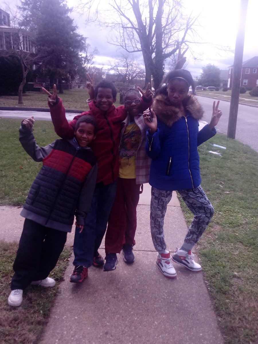 BeeSimms37 tweet picture