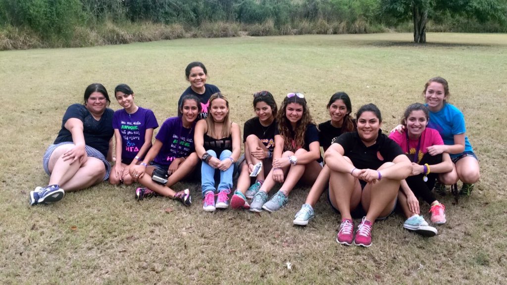 anagcm7's tweet image. felicidad pura 💘 #ΗΓΔ #pledgeweek #gusETA 🎀💛💜👑✨