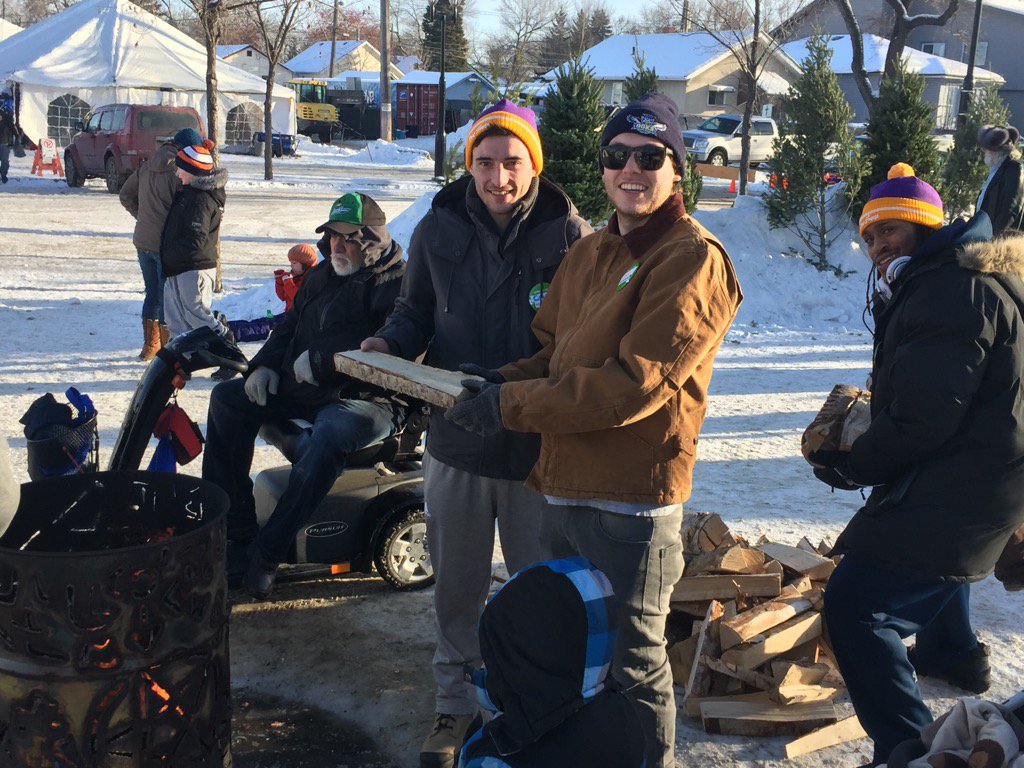 OoksMBB's tweet photo. The @naitooks MBB keeping the fire going @DeepFreezeYeg #deepfreezefest #dayinthecommunity https://t.co/sX5SxQf2kA