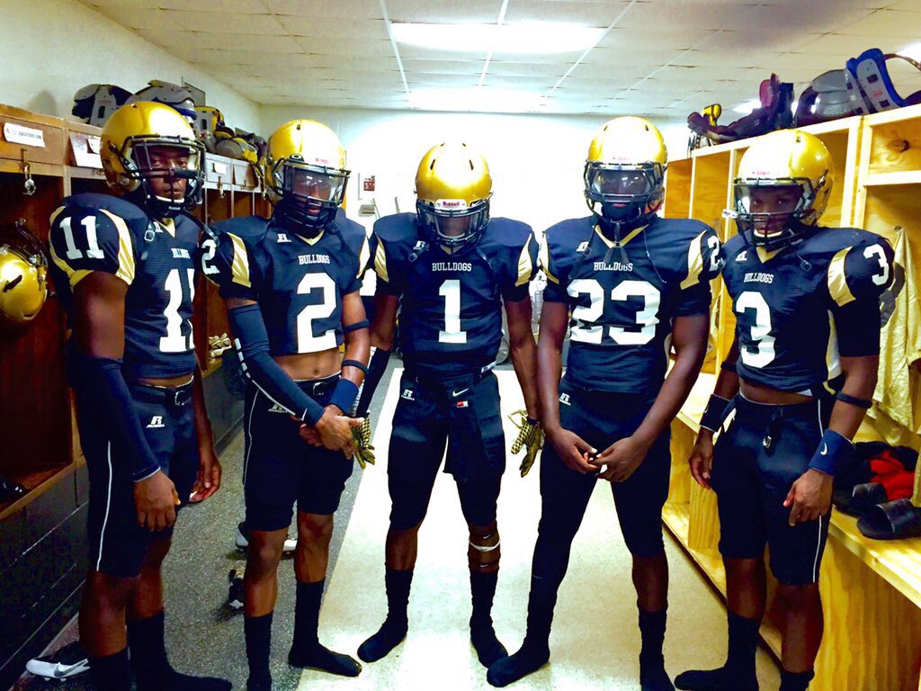 GUniforms's tweet photo. Mary Persons High School 🏈 https://t.co/u5NSIFW0xQ