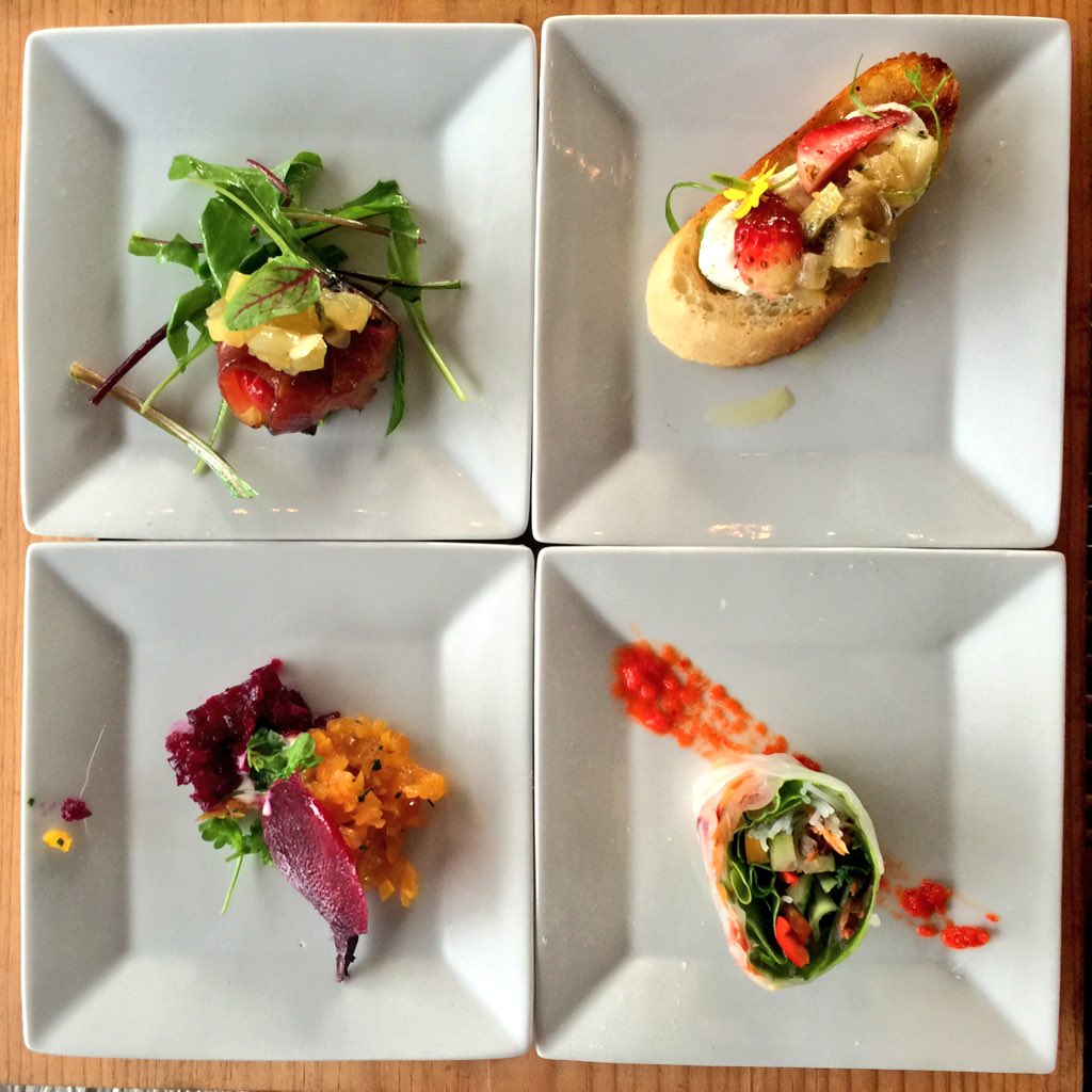 MilesAndMimosas's tweet image. Loving the #appetizers at #SwankTable! 🌿