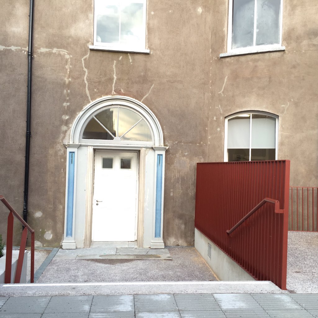 susenjane's tweet photo. not a #AlvaroSiza no, yet writing on the wall #Cork #StAngela #GrandProject @odonnell_tuomey @grauermon https://t.co/KATaCaivfo