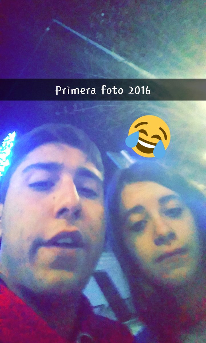 Victorsotito14's tweet photo. @MarinaCortes8 pero me amas😂 https://t.co/7fyOanvP62