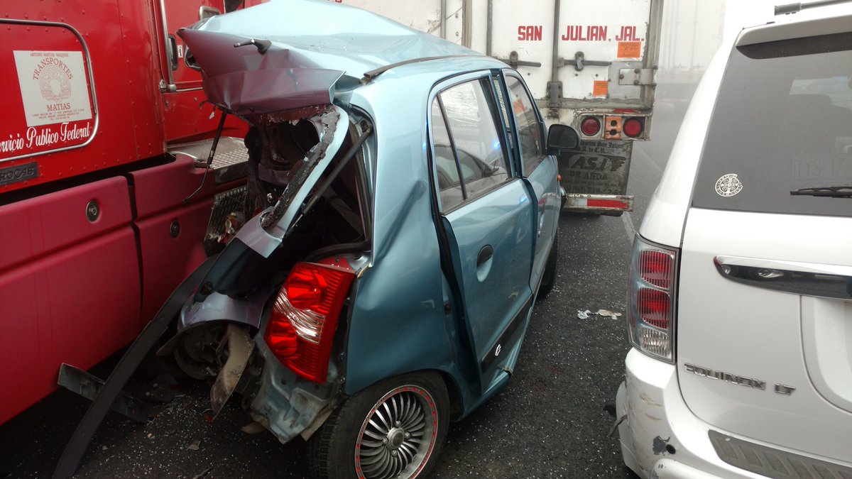 nahums1's tweet photo. #esperanza #orizaba #accidente #capufe #caseta
Capufe, mataste personas por no dar mantenimiento a señalamientos CTM https://t.co/Hlus9fpeGi