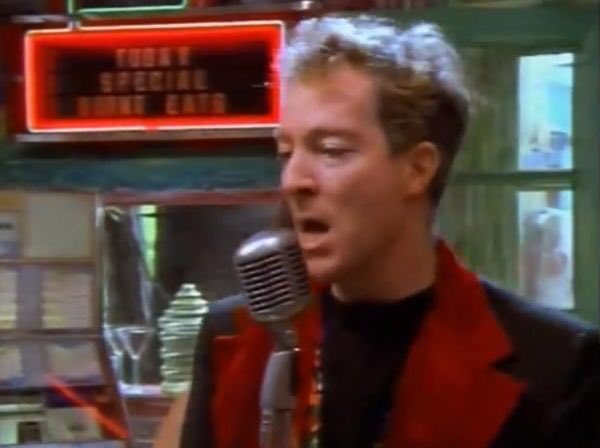 ChrisKostman's tweet image. Twins separated at birth, the same person, or a #cosmicthing? Sen. @RandPaul and @FredSchneider3 of B-52s