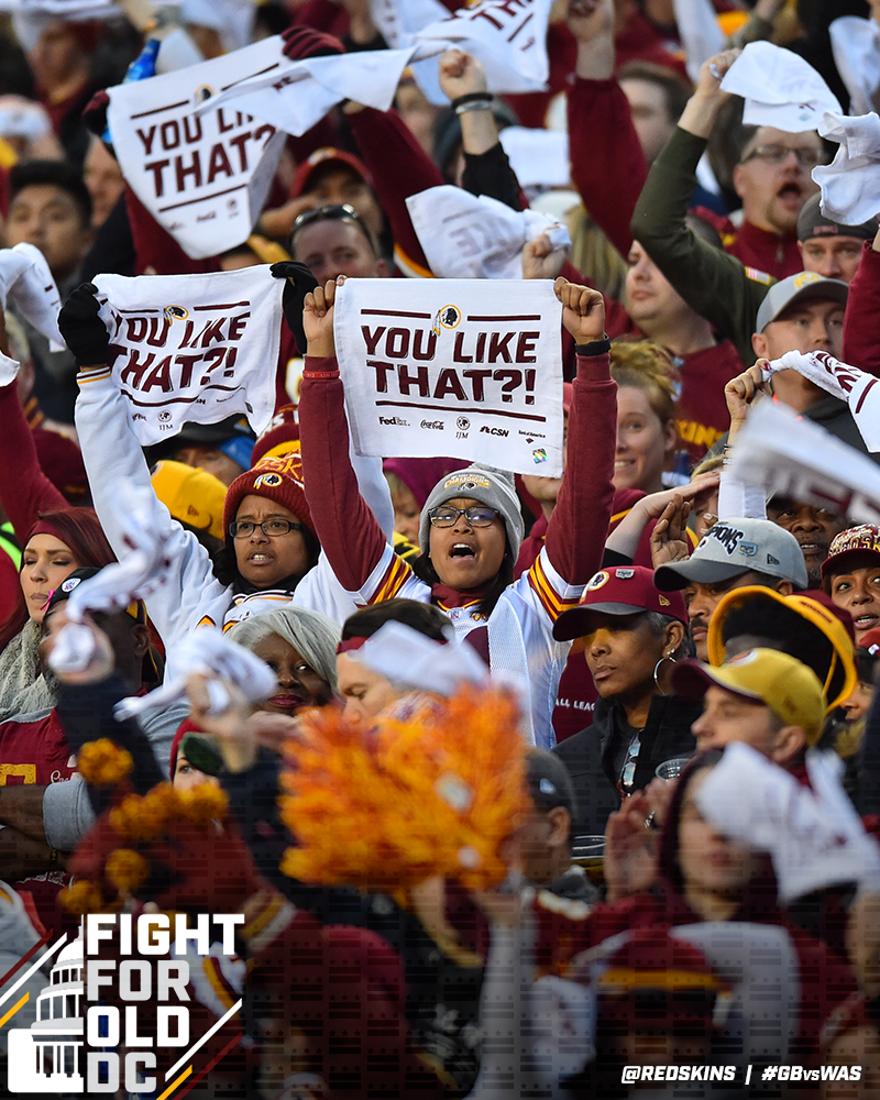 Commanders's tweet photo. #YouLikeThat chants are back. https://t.co/EgY2DsyyVc