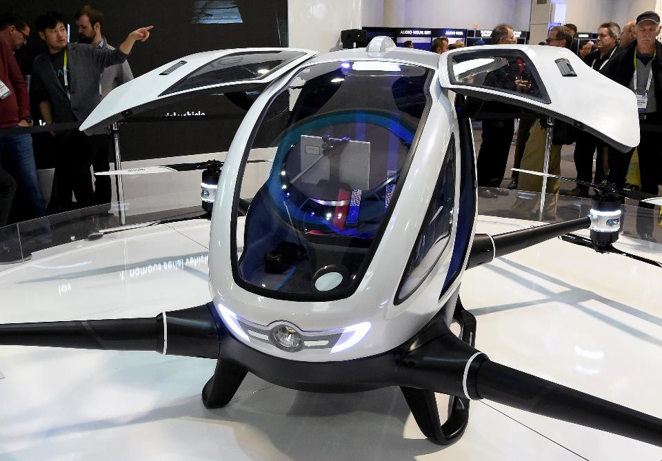 Forbes's tweet photo. Four takeaways from #CES2016. (Hint: It's not about the gadgets.) https://t.co/Wbhsoh3T5U https://t.co/Dyh73PxkRE