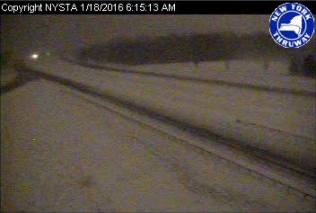 LaurenHall's tweet photo. Driving conditions are fine around the city but worsen in the Southern Tier. 90 through Dunkirk not very pleasant. https://t.co/yCQZf0hY5e