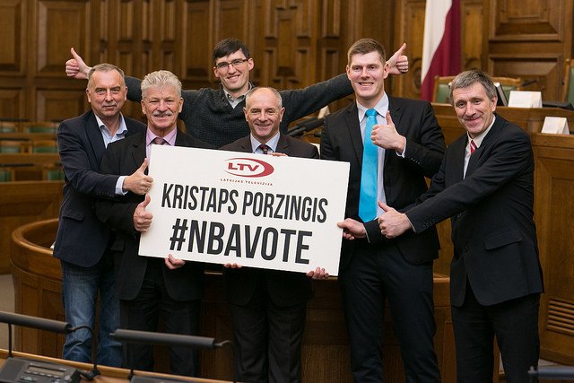 Sporta apakškomisija atbalsta basketbolista <a href="/kporzee/">Kristaps Porzingis</a> dalību NBA Zvaigžņu spēlē Kristaps Porzingis #NBAVote