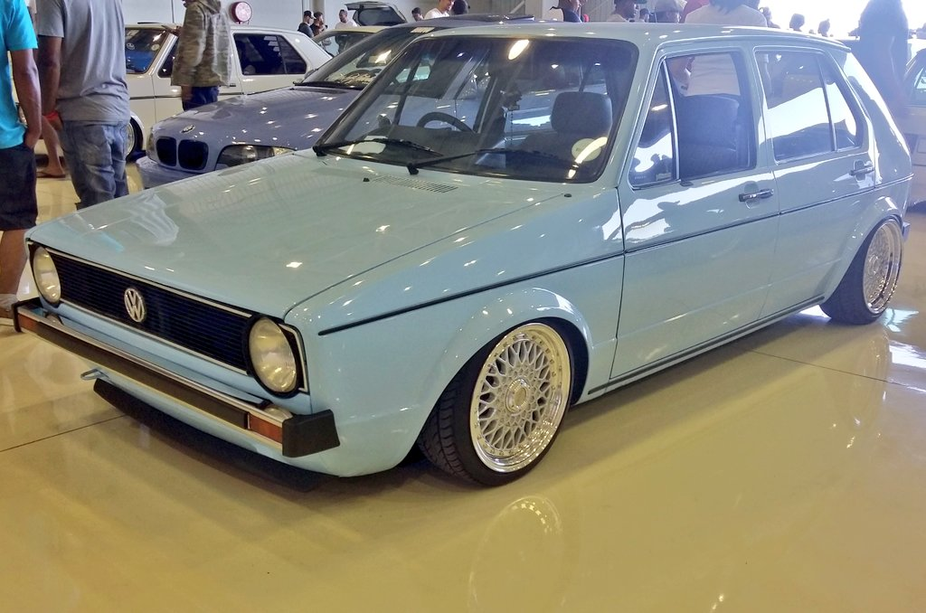 CheeseLiving_'s tweet photo. RSA repping hard... Go RSA...#OTF15 really presented. @EpicDubs @Tauriq @vdubfestSA @VolkswagenSA @SlamandStance https://t.co/U4A6rdBrqN