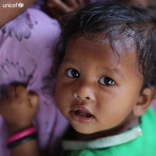 unicef_es's tweet photo. #FelizLunes, ¿quieres empezar la semana haciendo algo extraordinario por la infancia? https://t.co/awKilgSGJu https://t.co/QFgiu5HIto