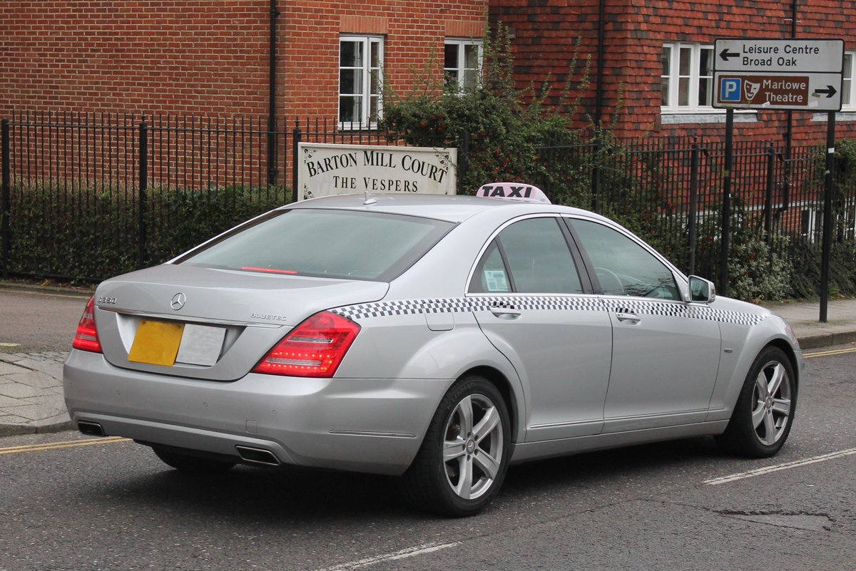 BishopsStortfo's tweet photo. Best #Taxi For London ,#Bishops_Stortford ,You can book our #taxi_online using book system .
https://t.co/tpJKl3rG5K https://t.co/h92g4mcdIO