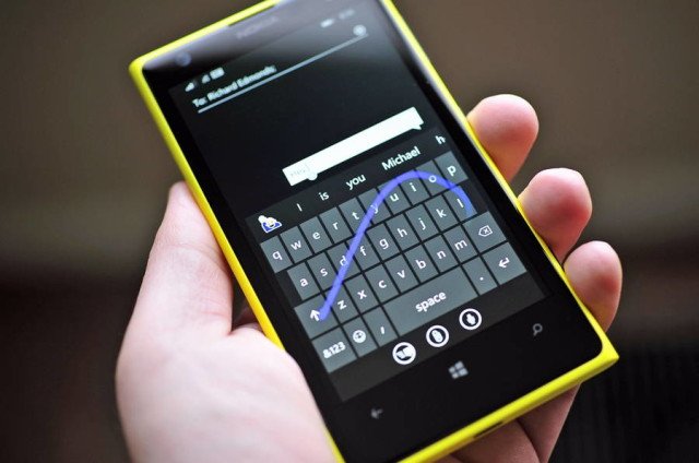 Le #claviervirtuel de Windows Phone bientôt sur iOS bit.ly/1ROQOLY