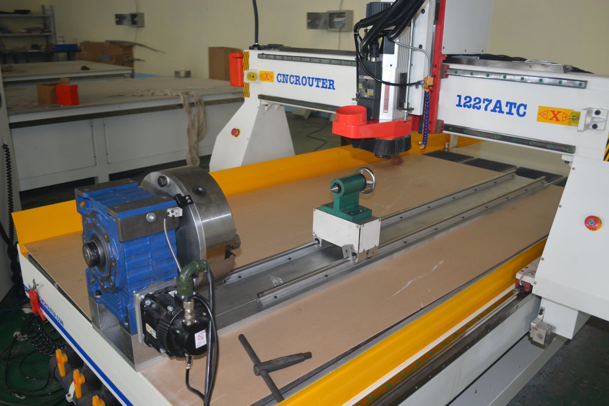 elecncrouter's tweet image. 1227ATC cnc router, the working size is 1200*2700mm from Jinan Blue Elephant CNC Machinery Co.