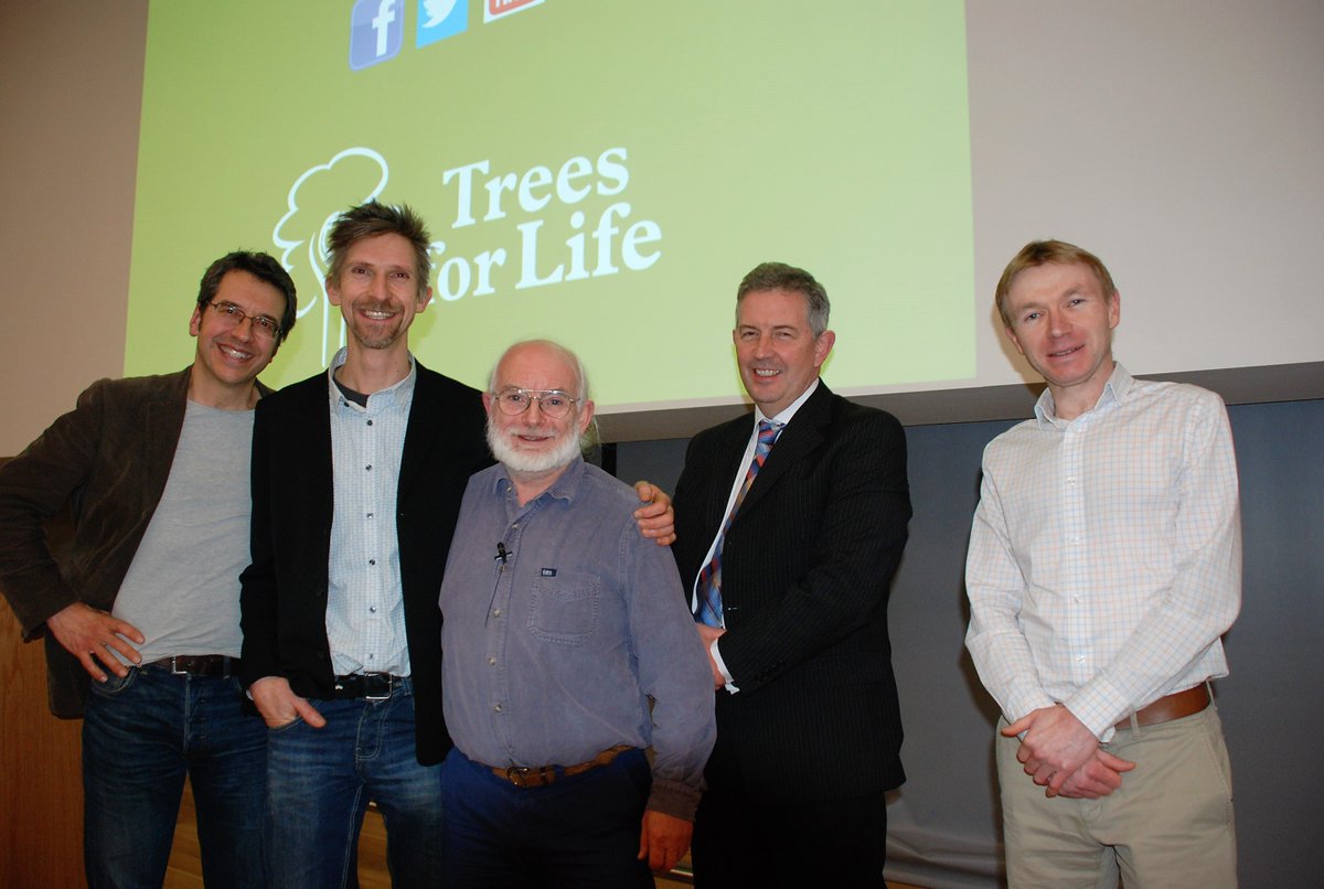 NetwrkWellbeing's tweet photo. VIDEO: #RewildingWell talk w/ @GeorgeMonbiot & Alan Watson Featherstone via @UofE_Research https://t.co/yg9fqDmOfv https://t.co/fatsw6AdVC