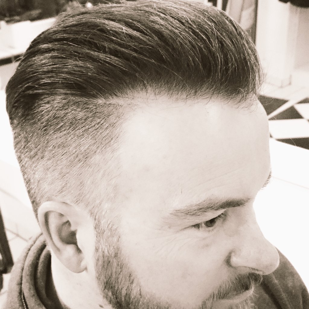 SalonLescher's tweet photo. #barberlife #hair #salonlescher https://t.co/2fHOdvWcyt