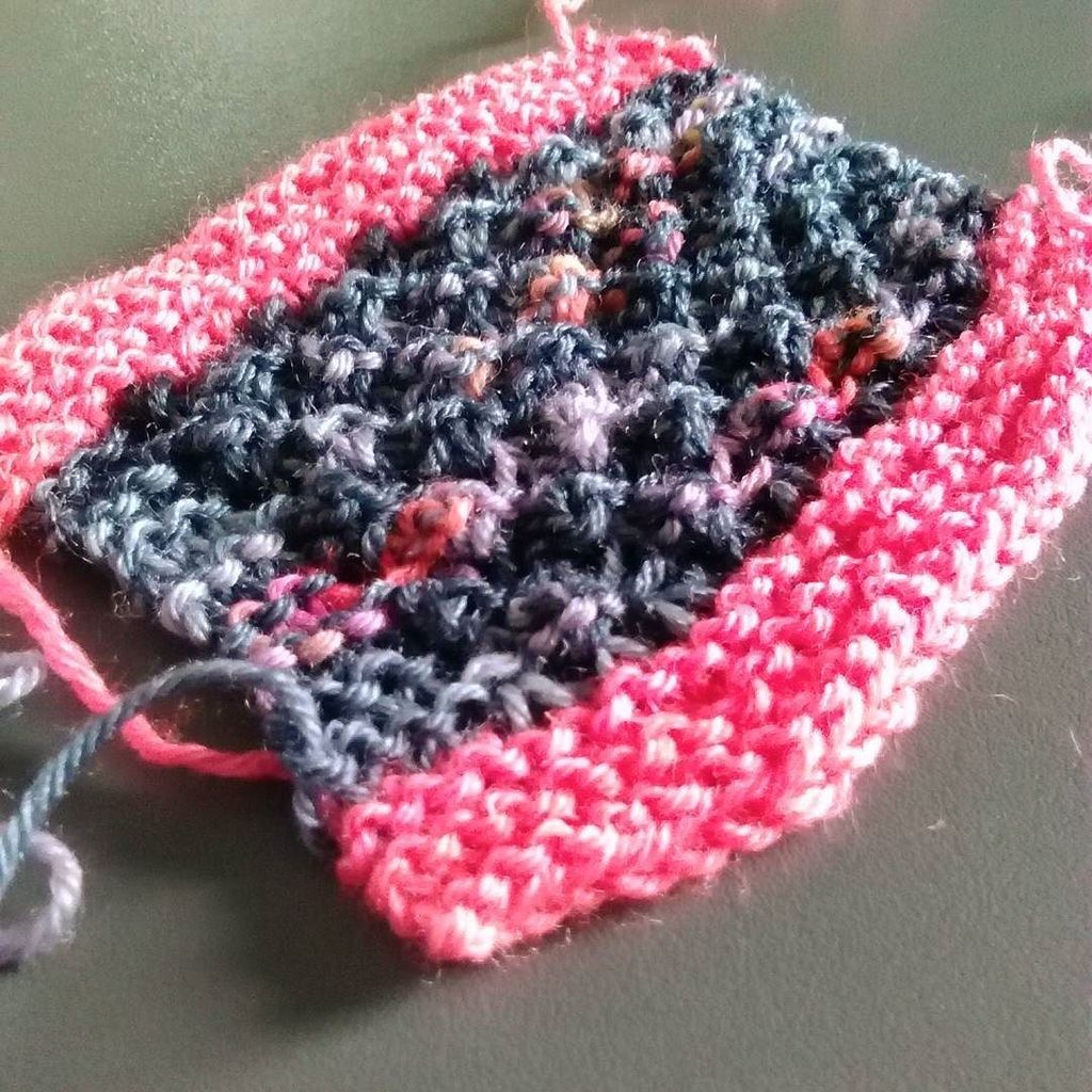 TheWoolKitchen's tweet photo. Monday morning #swatchmagic always good! Love the colour combo! Just not sure about the st… https://t.co/aMzmRWFn9A https://t.co/TogzpGcphc