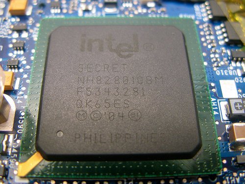 PShevington's tweet image. #Intel stock suffers worst day since 2008 - googling.co/intel-stock-su…