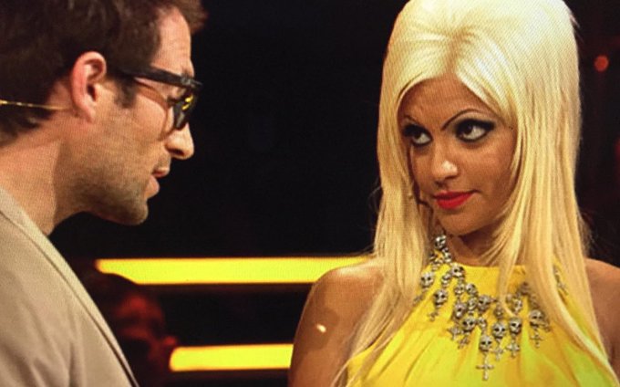 Sophia und Daniel Hartwich sehen sich im Dschungelcamp nicht zum 1. Mal.Was will Sophia mit diesem Blick<a href="/tag/dschugelcamp"class="tags"><span>#dschugelcamp</span></a>