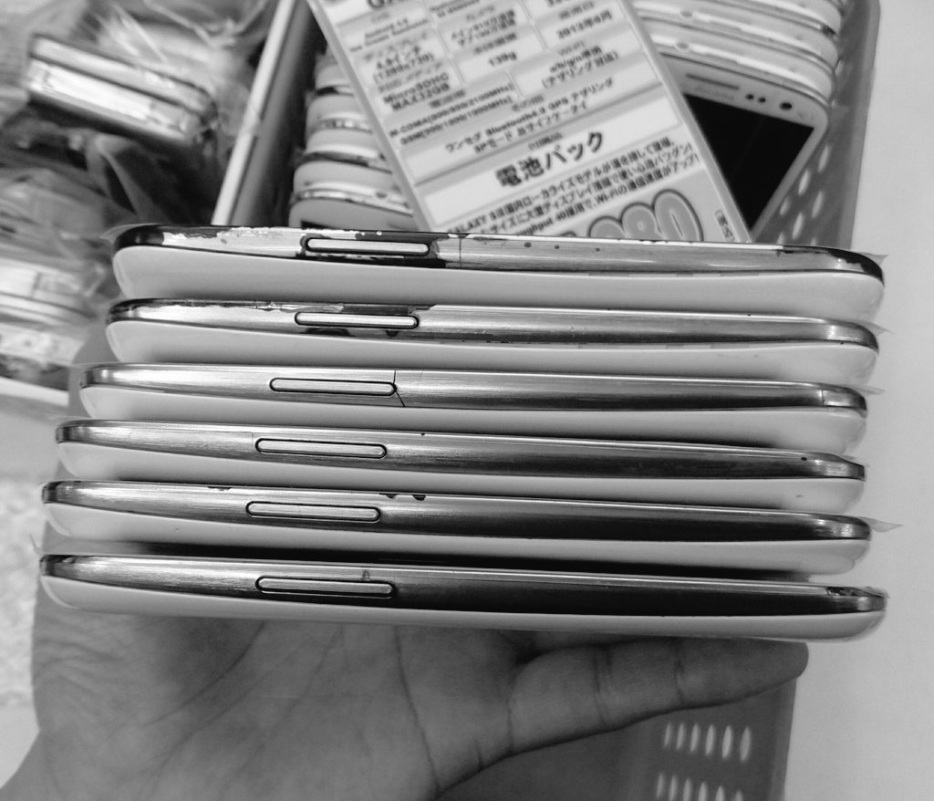 iosys_chuou's tweet photo. 【速報とにかく安いXiスマホ】
Galaxy S3 SC-06D
通常中古⇒税込9,980円
難有中古⇒税込7,980円完売御礼
ナナキュッパコース完売!!
キュッキュッパコースも残り僅か!!
#akiba #SC06D https://t.co/coUS1D074X