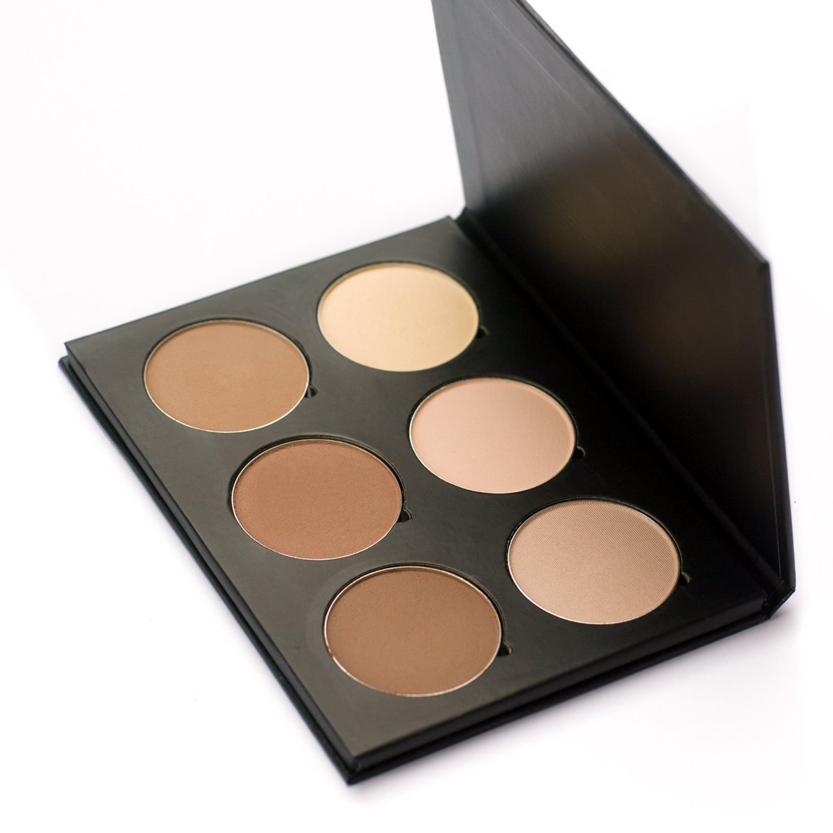 AMForanPR's tweet photo. Thanks @CarolineForan @IMAGEie for this amazing review of @FuschiaEffect NEW #FaceKit  
https://t.co/n0tvIzce80 https://t.co/c7fHi7LyfF