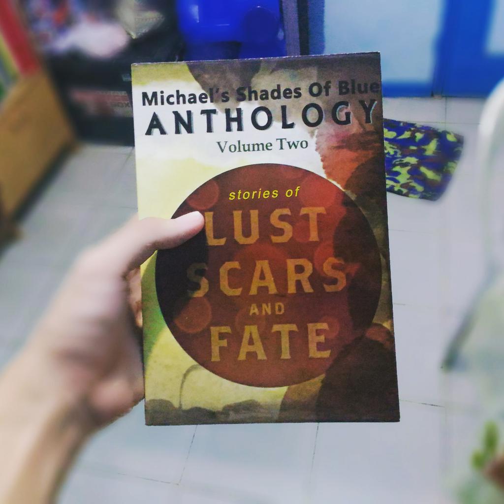 scythefranz's tweet photo. currently reading #prpb #lgbt https://t.co/13NQwXY2MZ