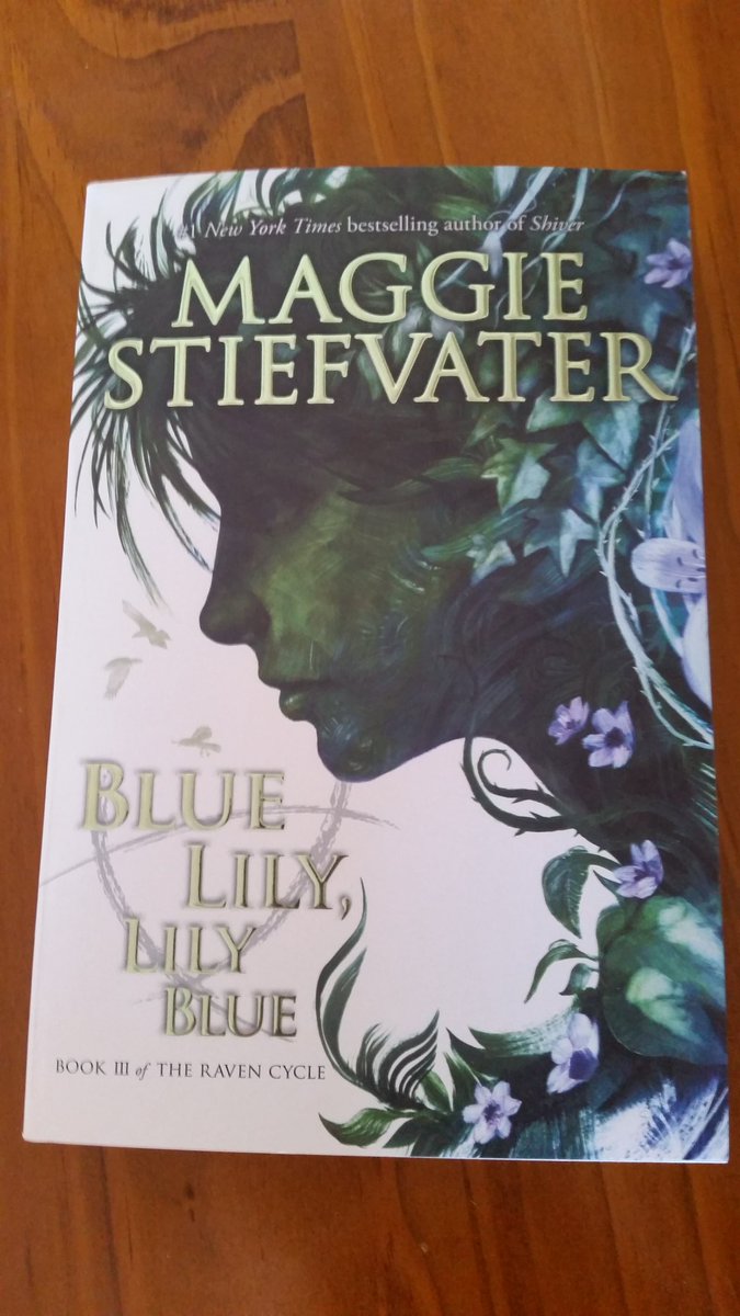 blarghh112's tweet photo. It's here!!! #TRC #TheRavenCycle @mstiefvater https://t.co/2i8iFiiwVr