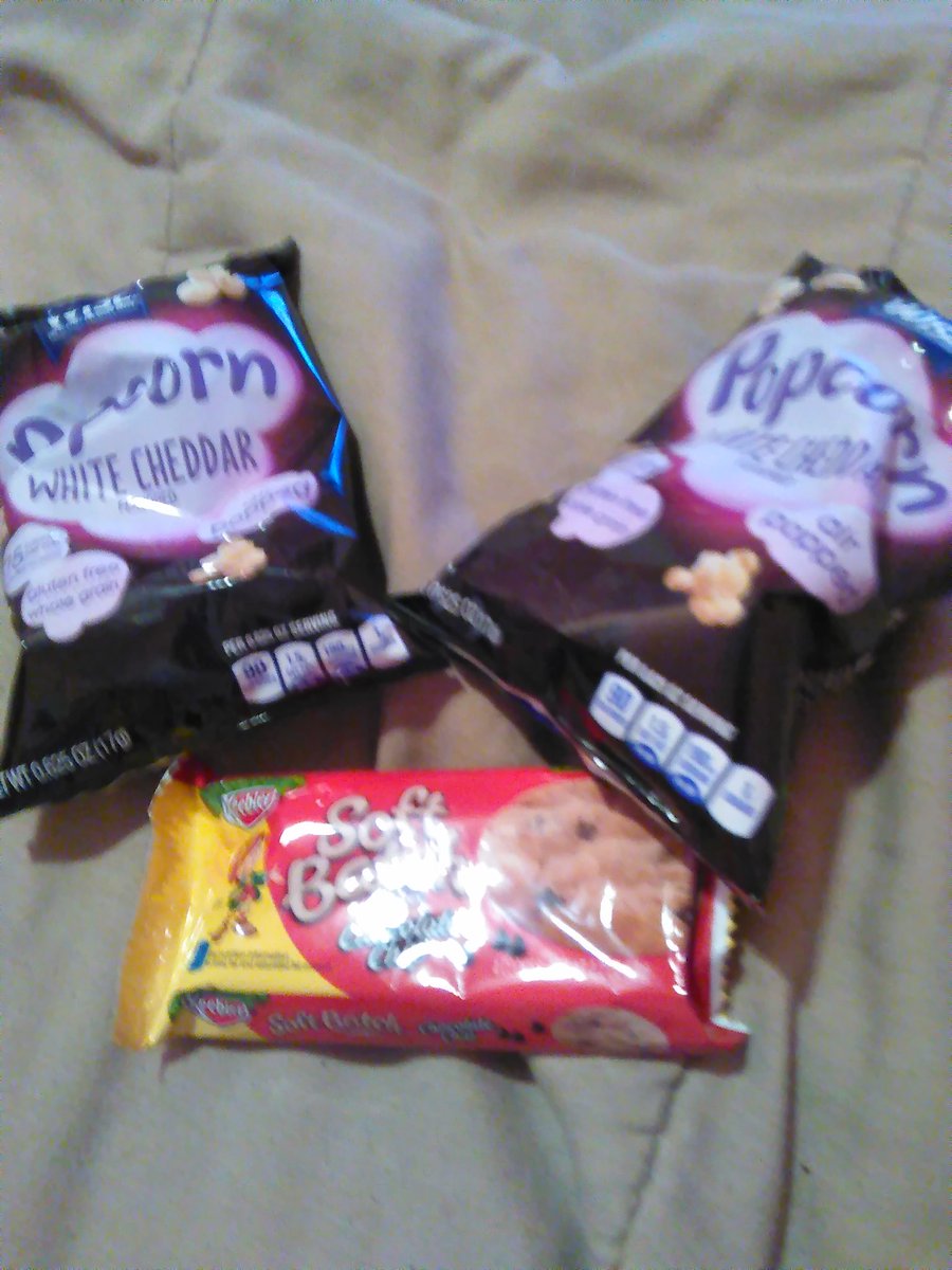 FreeMrWeed's tweet photo. #Munchies for a little later #Leaglize #it #already #please #Ifollowback #FREEMRWEED #NOW #ALLTHATTAXMONEYYOUMISSING https://t.co/FkBoF3zlY9