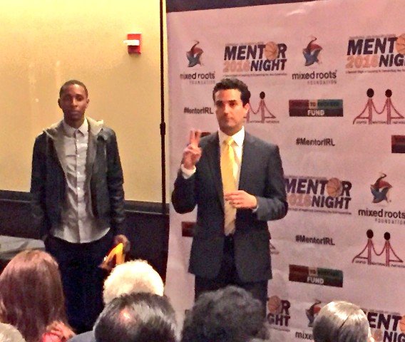 MsElizabethFF's tweet photo. 10 yrs since they first met, Marquis &amp; Jason share their @FulfillmentFund #Mentoring relationship @Lakers #MentorIRL https://t.co/VMVfle7daV