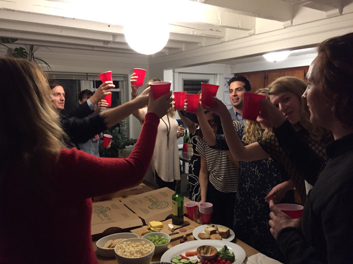 wearefsociety's tweet photo. Golden Globes party in NY! @whoismrrobot @ChristianSlater @ItsRamiMalek @samesmail #MrRobot https://t.co/z9Rj3c3Mbd